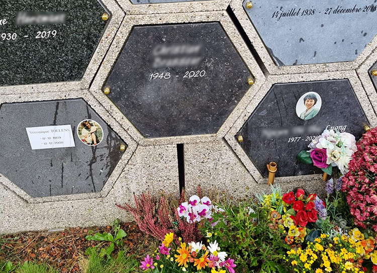 Plaque Funéraire